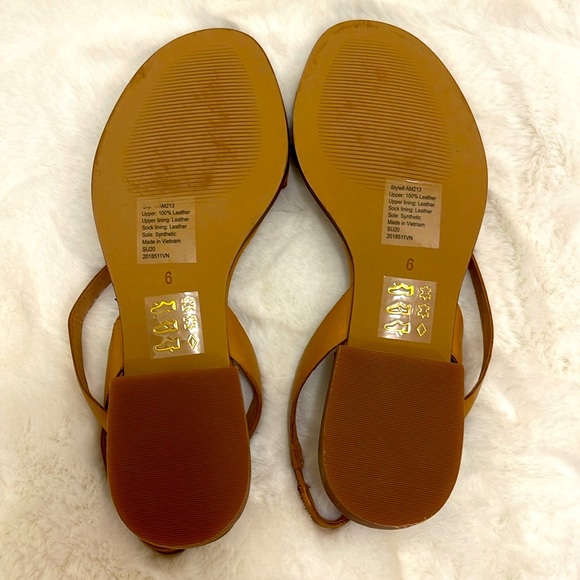 Madewell Heidi Bare Asymmetrical Sandals - Picture 14 of 14